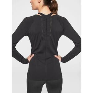 Athleta Small Foothill Longsleeve Top